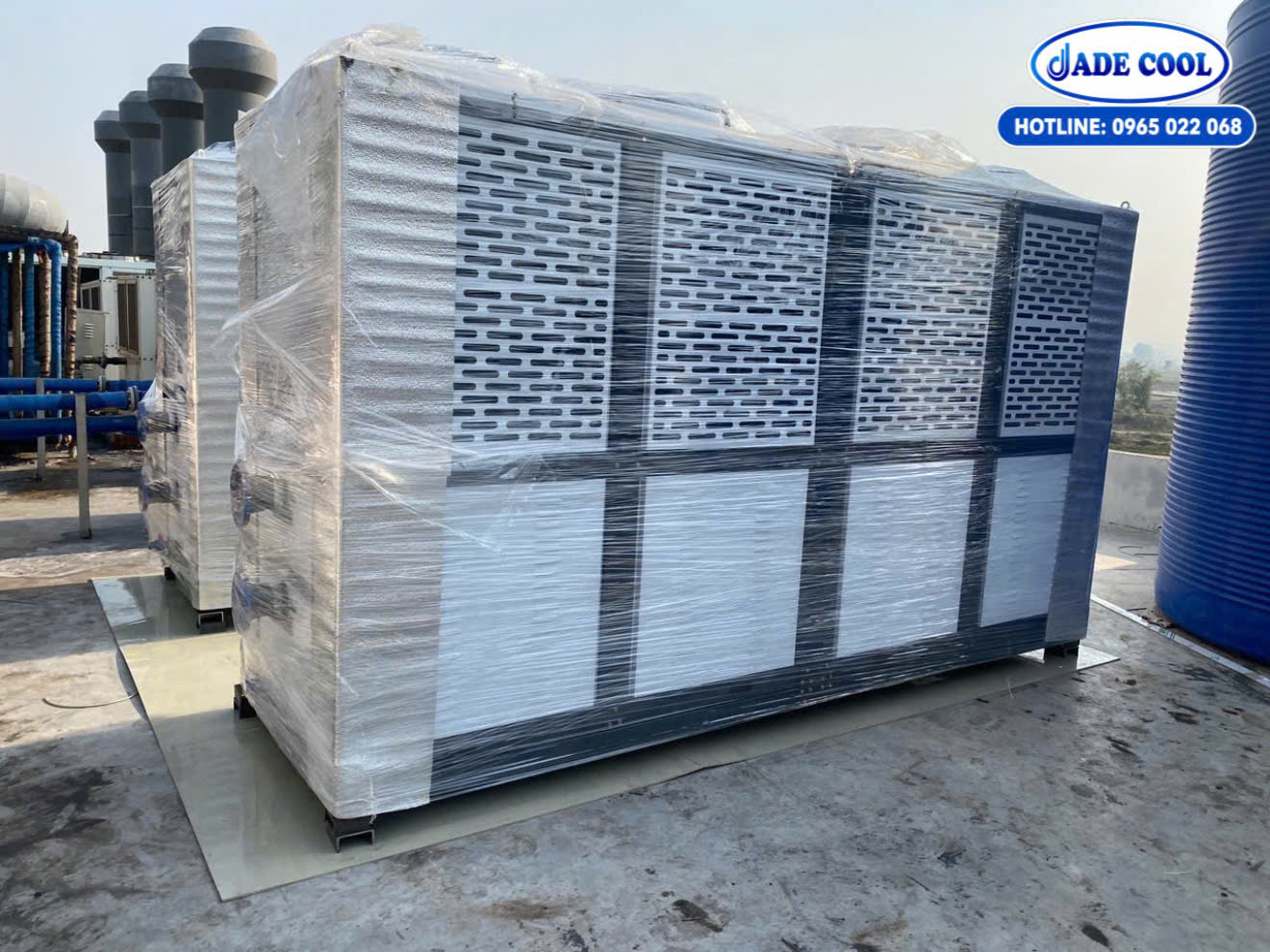 MÁY LÀM LẠNH NƯỚC/CHILLER CHẠY HÓA CHẤT JC-60FBX1/GIÓ GIẢI NHIỆT( 60HP) JADECOOL