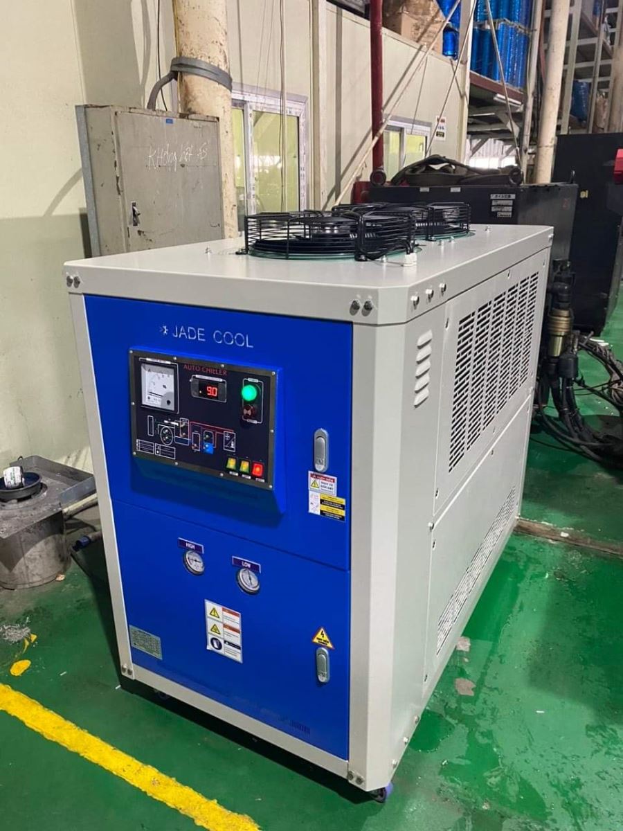 Dự Án Máy Làm Lạnh Nước Cho Ngành Sản Xuất Nhựa JADE COOL- JC.5FWX1(5HP)